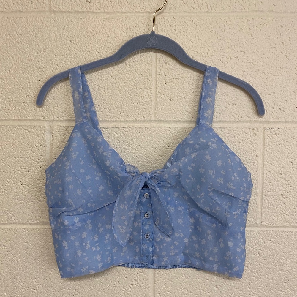 Floral Tie Front Crop Top